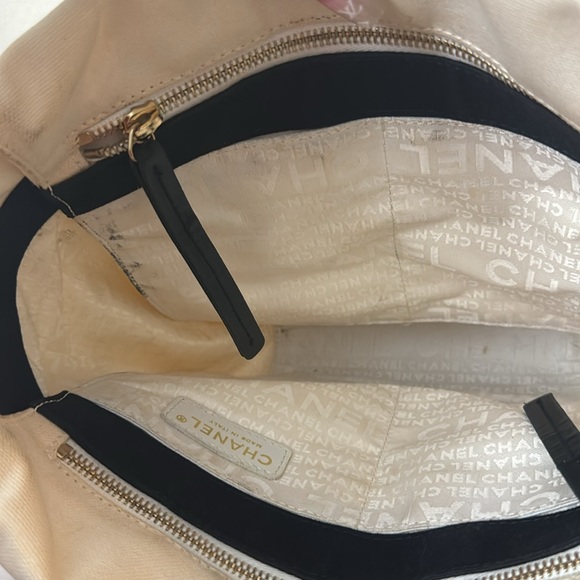 Authentic CHANEL Marshmallow Bag Coco Mark Tote Handbag - Picture 7 of 17